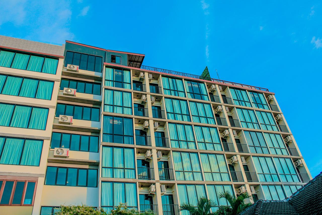 The Sixteenth Naiyang Beach Hotel Sha Plus Nai Yang Beach Екстериор снимка