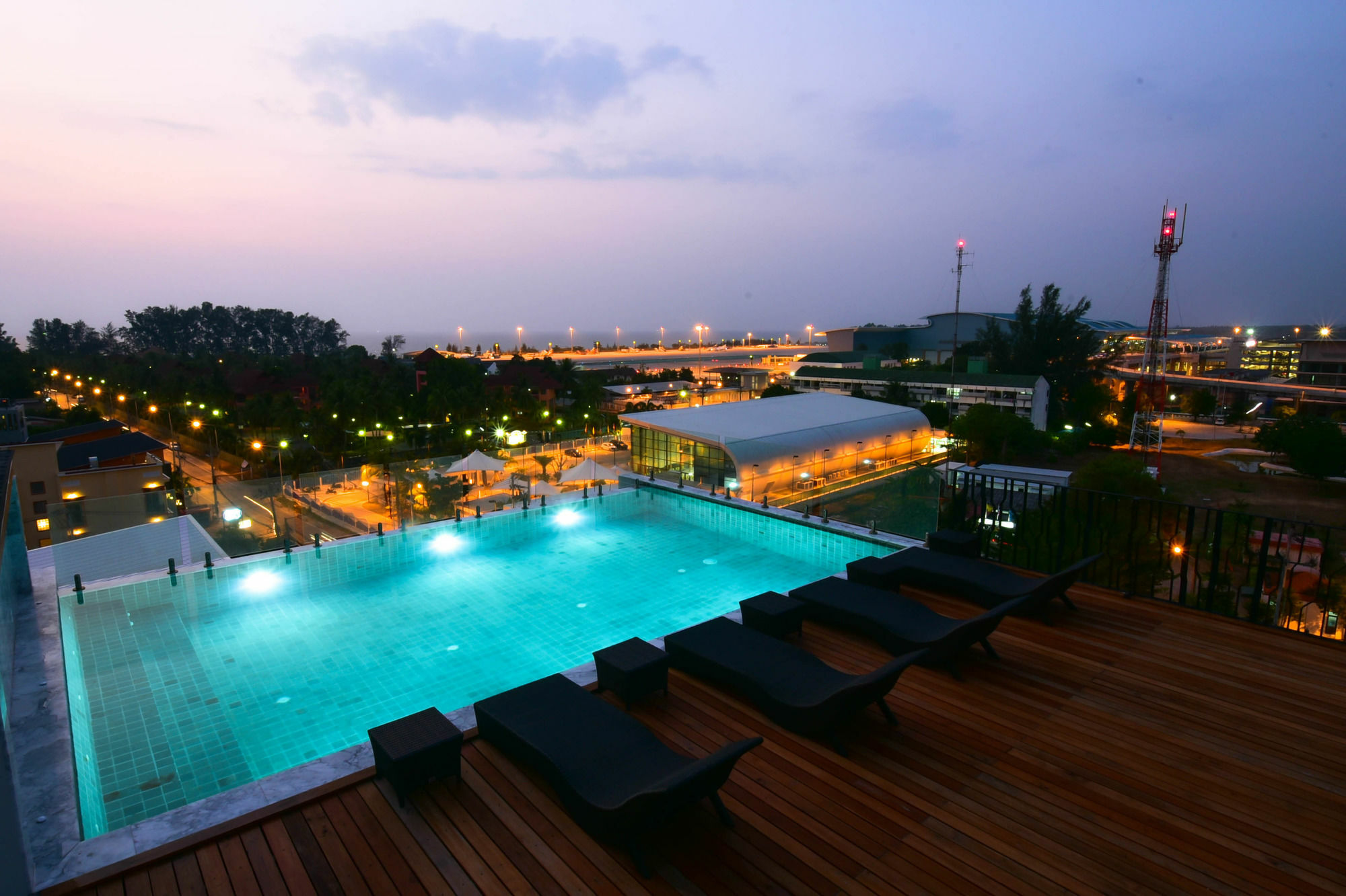 The Sixteenth Naiyang Beach Hotel Sha Plus Nai Yang Beach Екстериор снимка